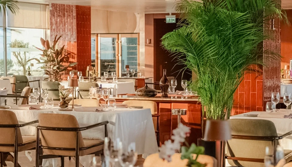 هتل سوئیس اوتل بویوک افس ازمیر